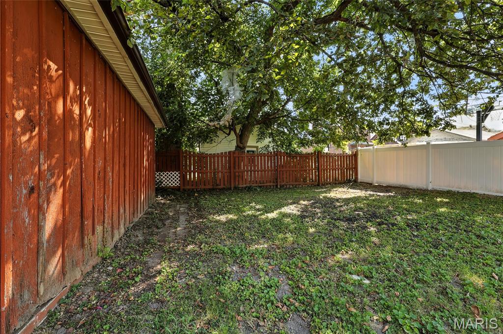 St Louis, Missouri 63121, United States, 5 Bedrooms Bedrooms, ,3 BathroomsBathrooms,Residential,Active,197397