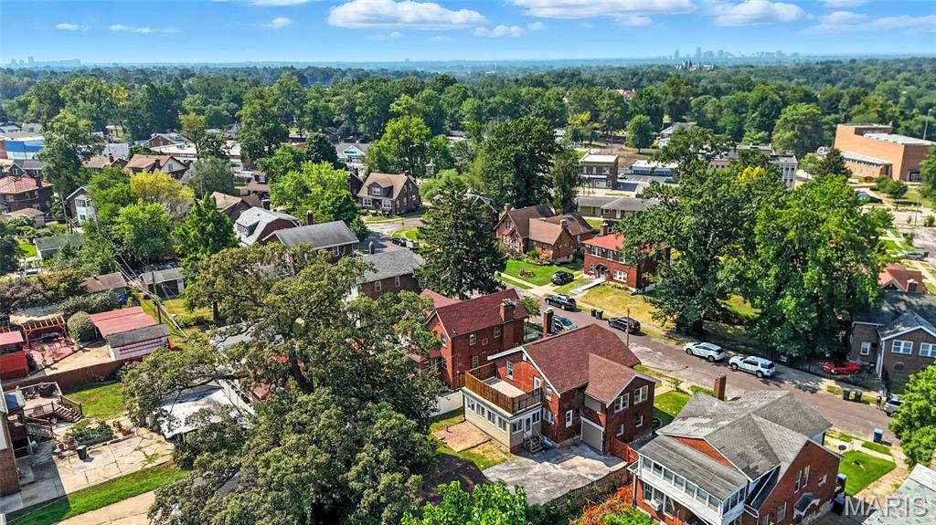 St Louis, Missouri 63121, United States, 5 Bedrooms Bedrooms, ,3 BathroomsBathrooms,Residential,Active,197397