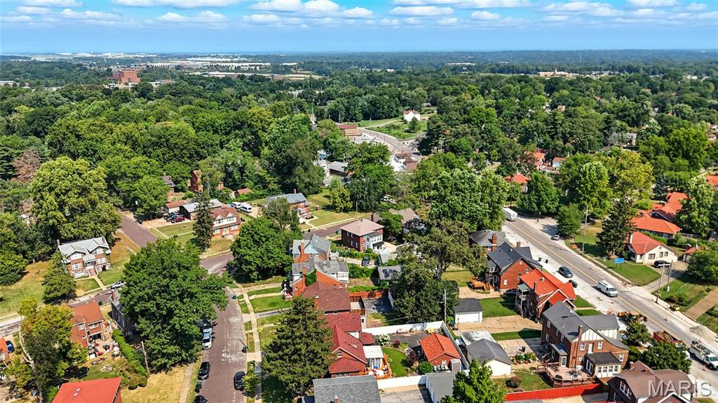 St Louis, Missouri 63121, United States, 5 Bedrooms Bedrooms, ,3 BathroomsBathrooms,Residential,Active,197397