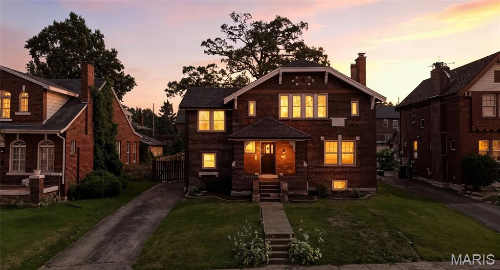 St Louis, Missouri 63121, United States, 5 Bedrooms Bedrooms, ,3 BathroomsBathrooms,Residential,Active,197397