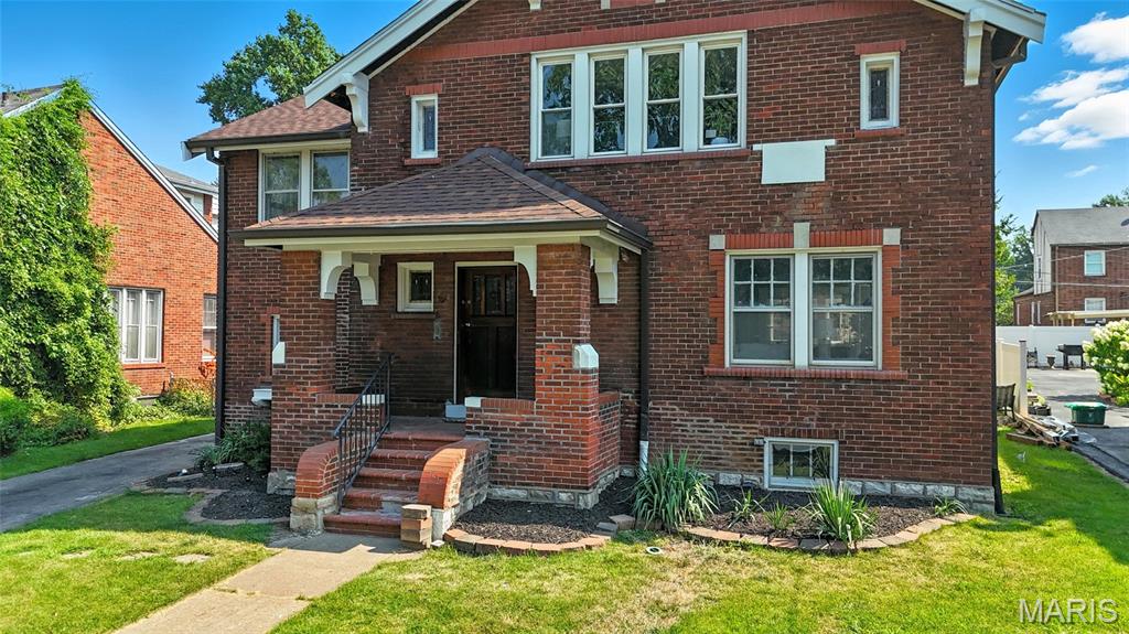 St Louis, Missouri 63121, United States, 5 Bedrooms Bedrooms, ,3 BathroomsBathrooms,Residential,Active,197397