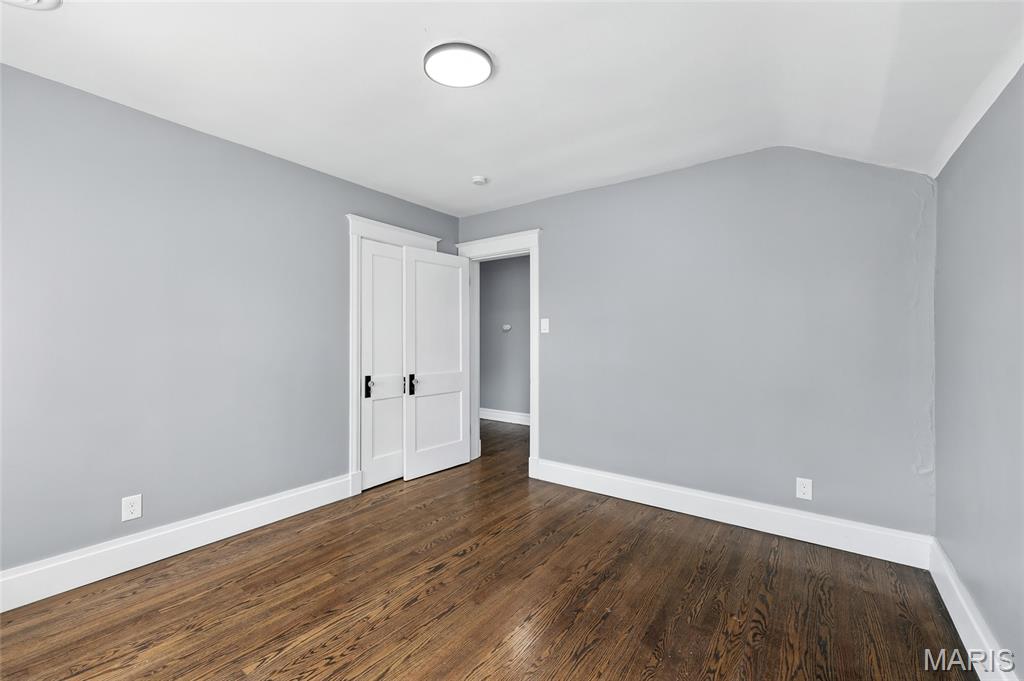 St Louis, Missouri 63121, United States, 5 Bedrooms Bedrooms, ,3 BathroomsBathrooms,Residential,Active,197397