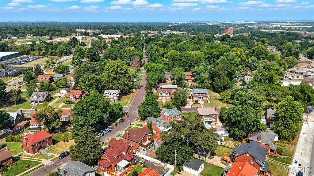 St Louis, Missouri 63121, United States, 5 Bedrooms Bedrooms, ,3 BathroomsBathrooms,Residential,Active,197397