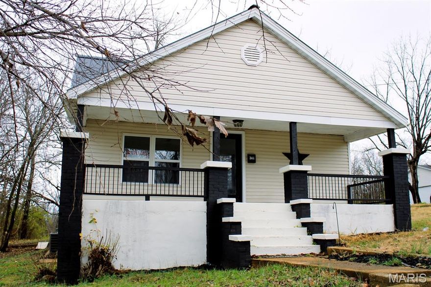 Take a look at this charming home featuring three bedrooms and one bathroom, ideally situated in a pleasant small town with close proximity to the schools and park. Property has been fully remodeled and is turnkey ready. A large covered front porch welcomes you, and the sizable yard provides plenty of room for your family and pets. This property offers an open floorplan and comfortable living space perfect for all your needs. Schedule your private showing today!