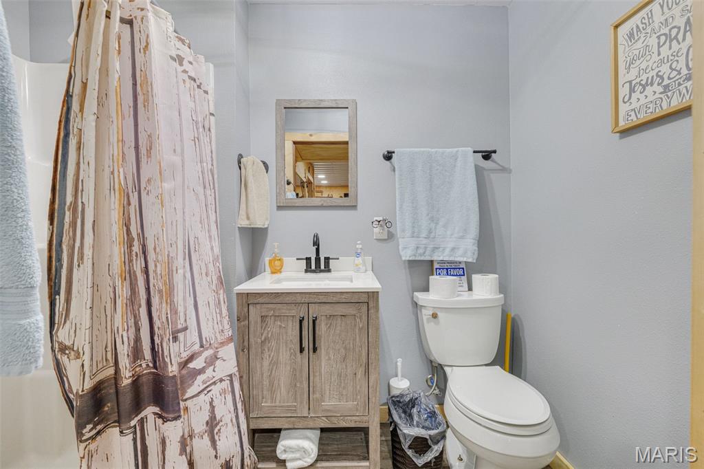 Pilot Knob - Commercial Sale