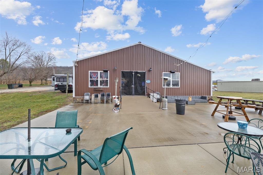 Pilot Knob - Commercial Sale