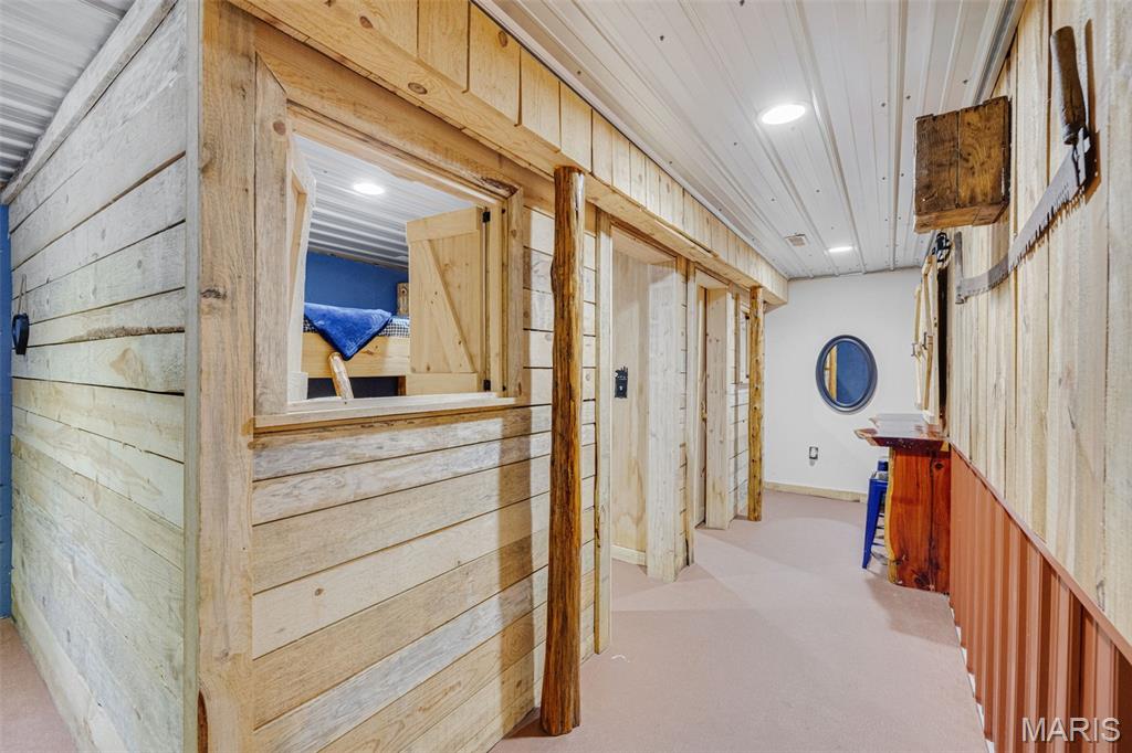 Pilot Knob - Commercial Sale