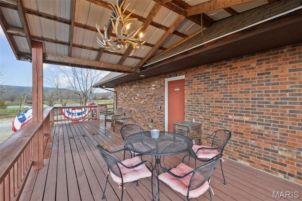 Pilot Knob - Commercial Sale