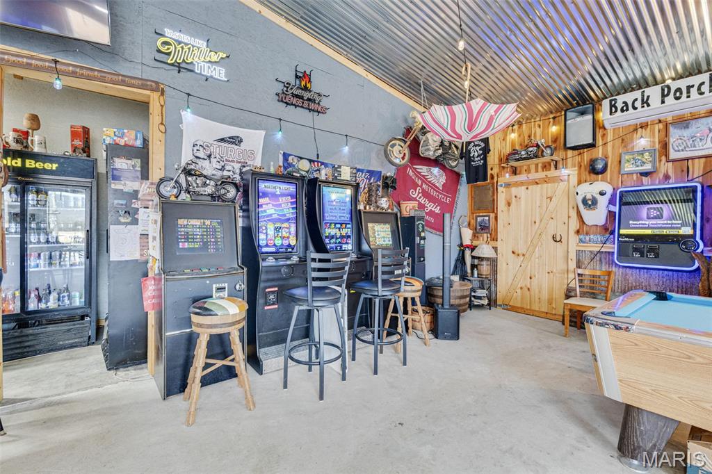 Pilot Knob - Commercial Sale