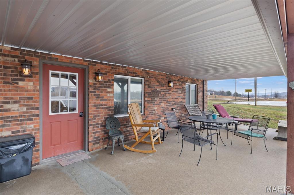 Pilot Knob - Commercial Sale