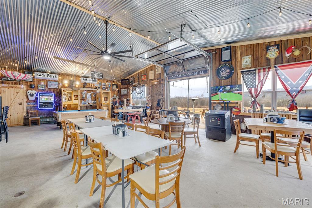 Pilot Knob - Commercial Sale