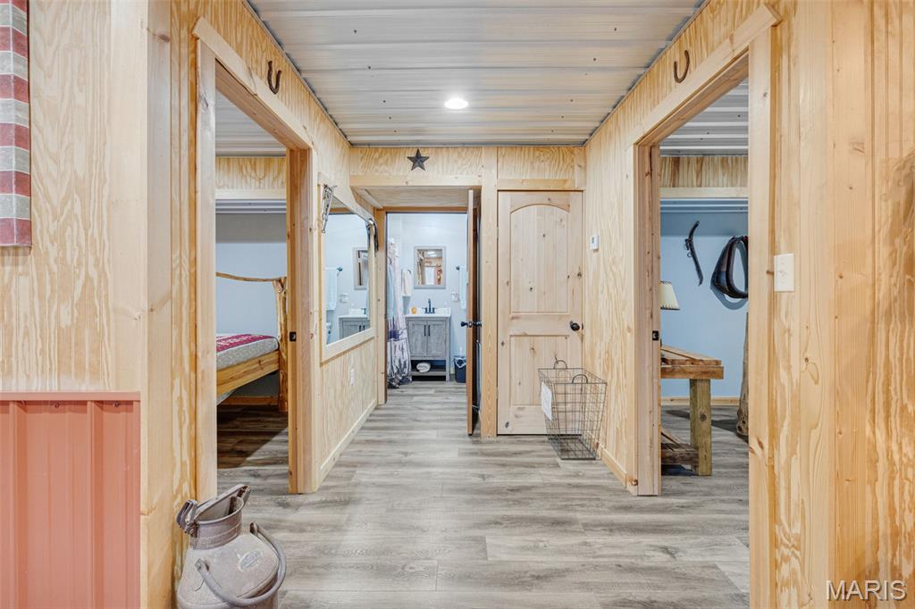 Pilot Knob - Commercial Sale