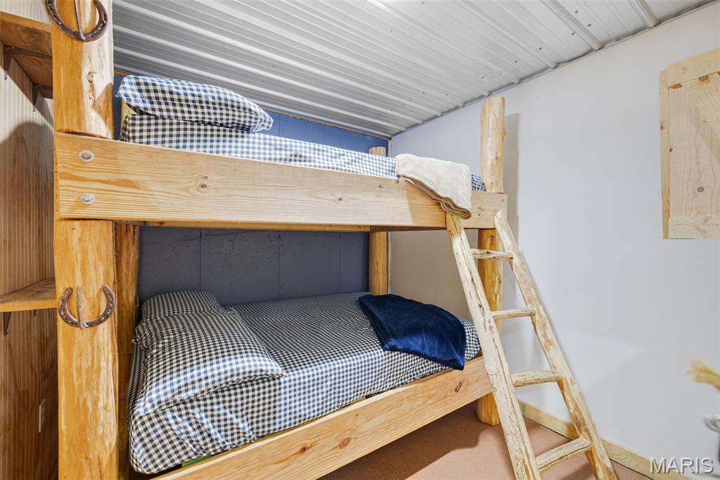 Pilot Knob - Commercial Sale