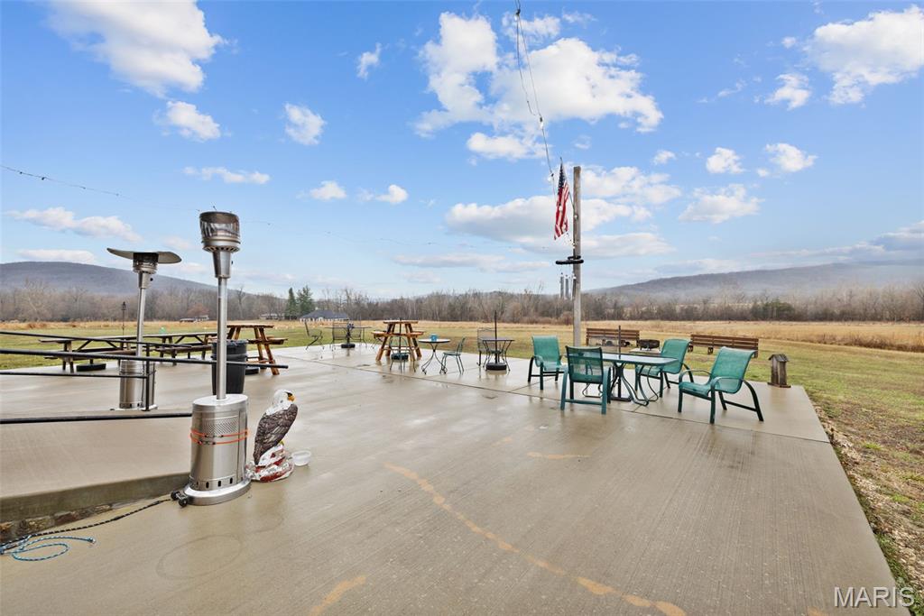 Pilot Knob - Commercial Sale