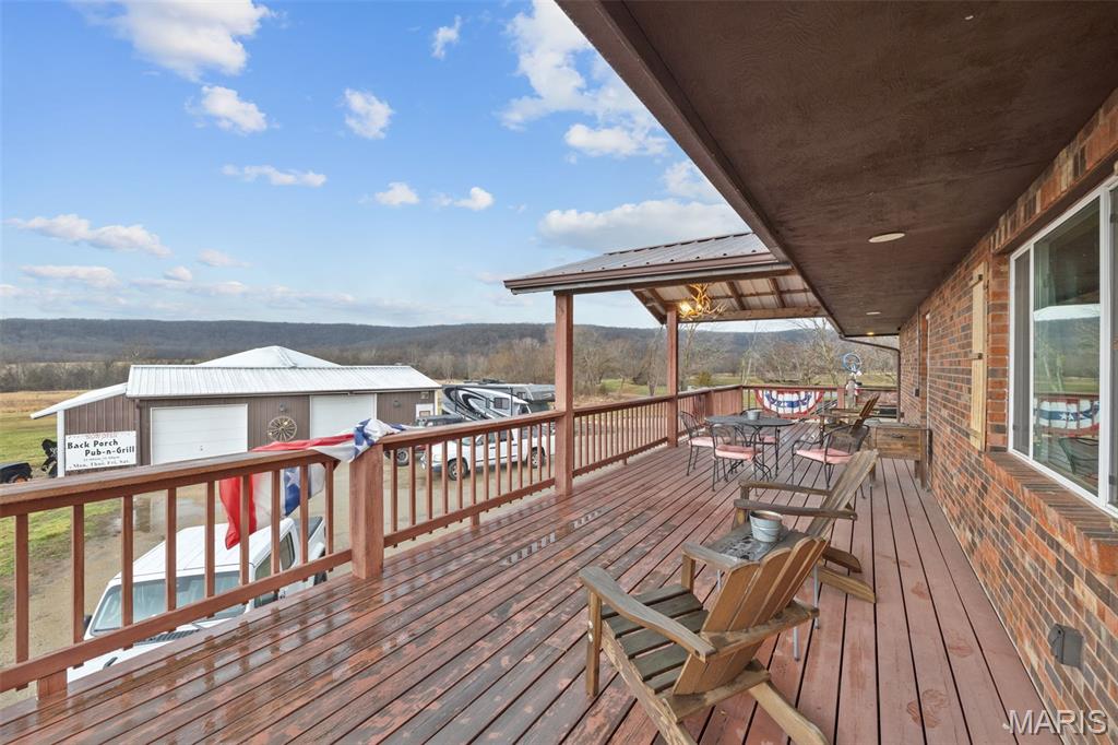 Pilot Knob - Commercial Sale