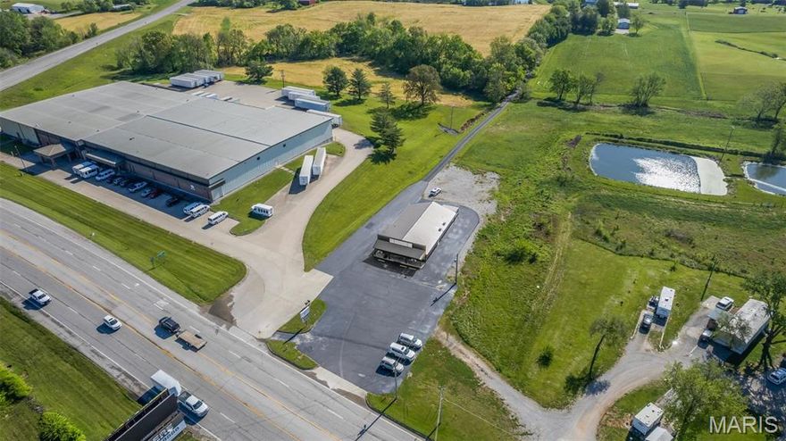 Unique and affordable buying opportunity for a discerning entrepreneur! This establishment was custom and quality built in a high traffic location, just minutes from I-55.  Built in 2017 w/its maintenance free exterior and roof,  the potential uses for this commercial built building are endless.   Originally designed as restaurant with a full commercial kitchen, seating for 90 guests - this could easily become Fruitland's newest eatery.  With its open floor plan and ample parking, it's perfect for a variety of dining concepts, from casual eateries to upscale fine dining.  Take a minute and explore the many different possible avenues.  Small church/school, retail store front, boutique style retail, private office space, professional/medical office, hair salon, daycare, day spa, vet clinic, pet grooming/boarding, insurance, attorney, local medical office... County with no zoning restrictions - this energy efficiency, easy maintenance, and gently used building is ready to get put to use! Location: High Traffic, Hwy/Interstate Frntg