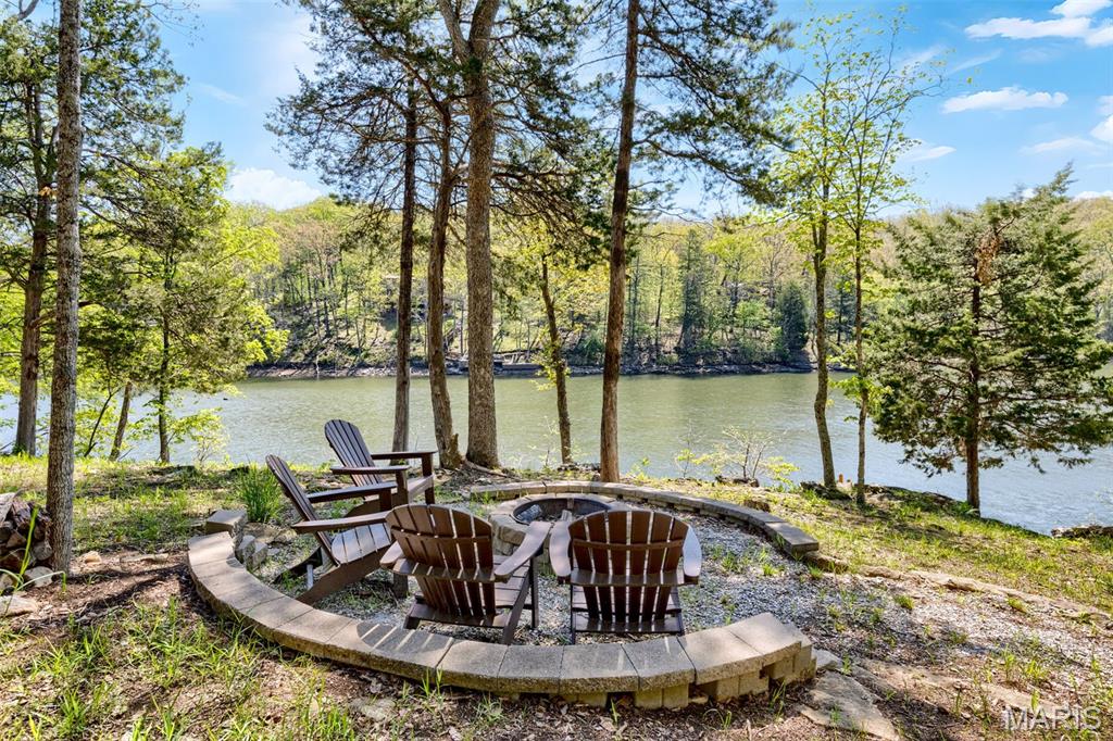 121 Innsbrook Pines Drive