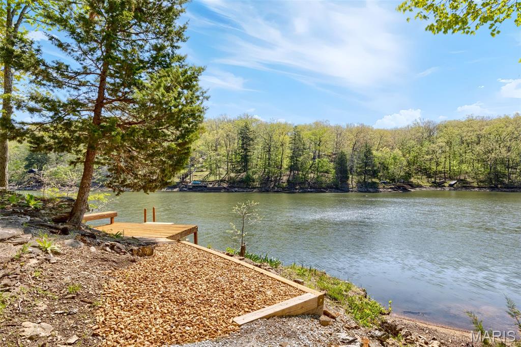 121 Innsbrook Pines Drive