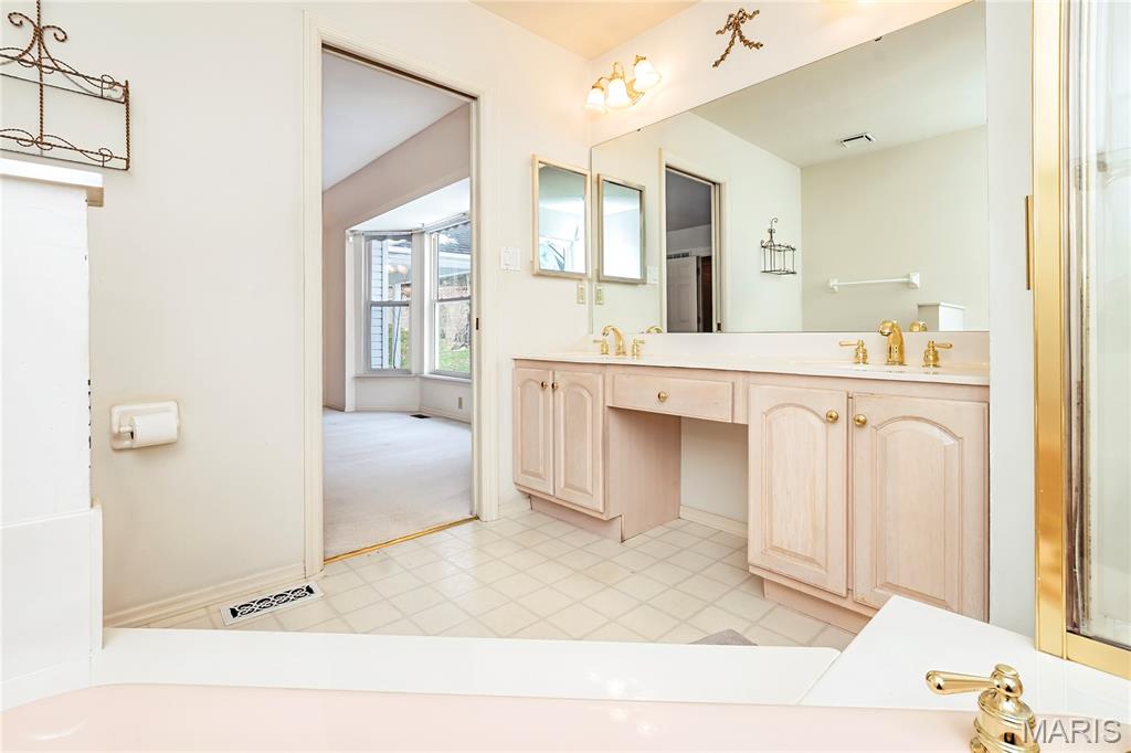 Courtney Estates Sec C Of Ph Iii - Residential