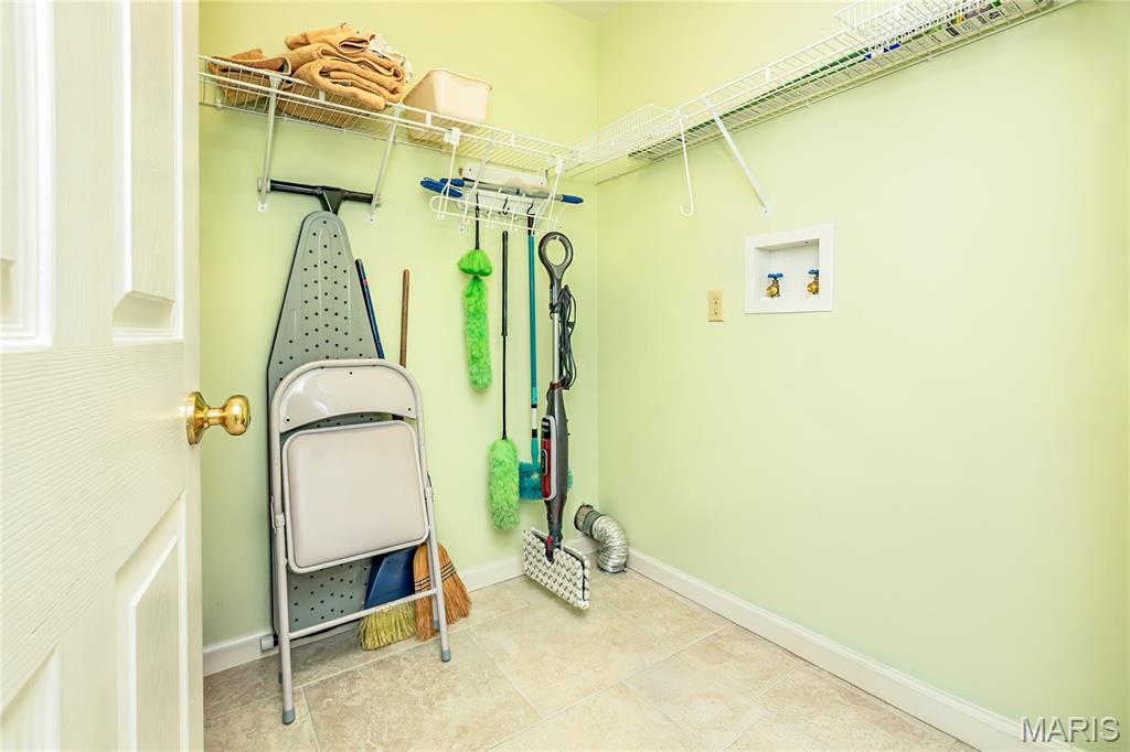 Courtney Estates Sec C Of Ph Iii - Residential