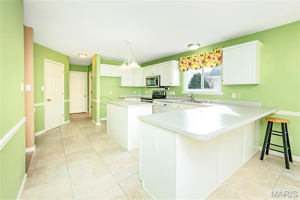 Courtney Estates Sec C Of Ph Iii - Residential