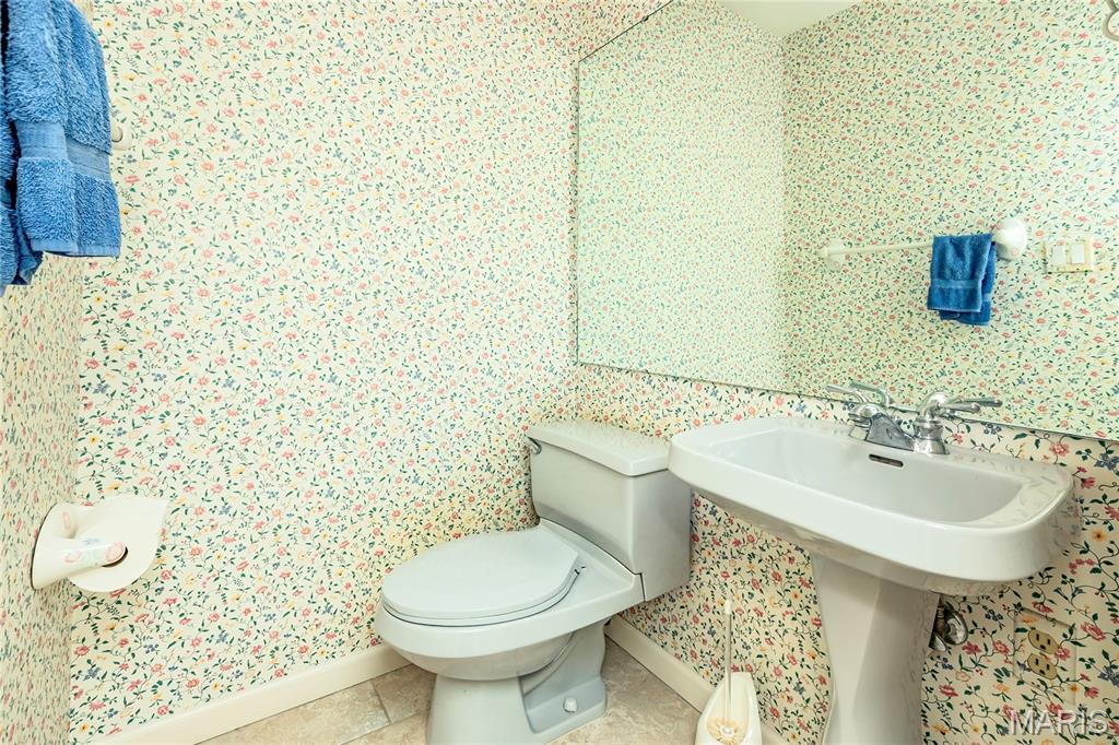 Courtney Estates Sec C Of Ph Iii - Residential