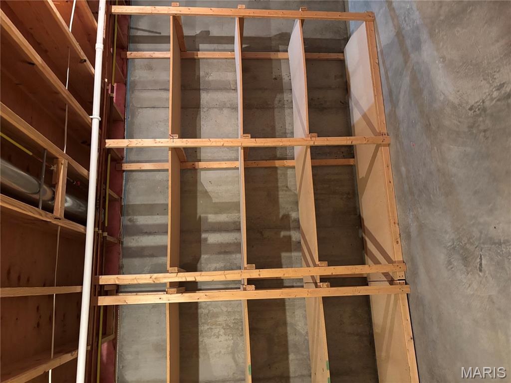 Courtney Estates Sec C Of Ph Iii - Residential