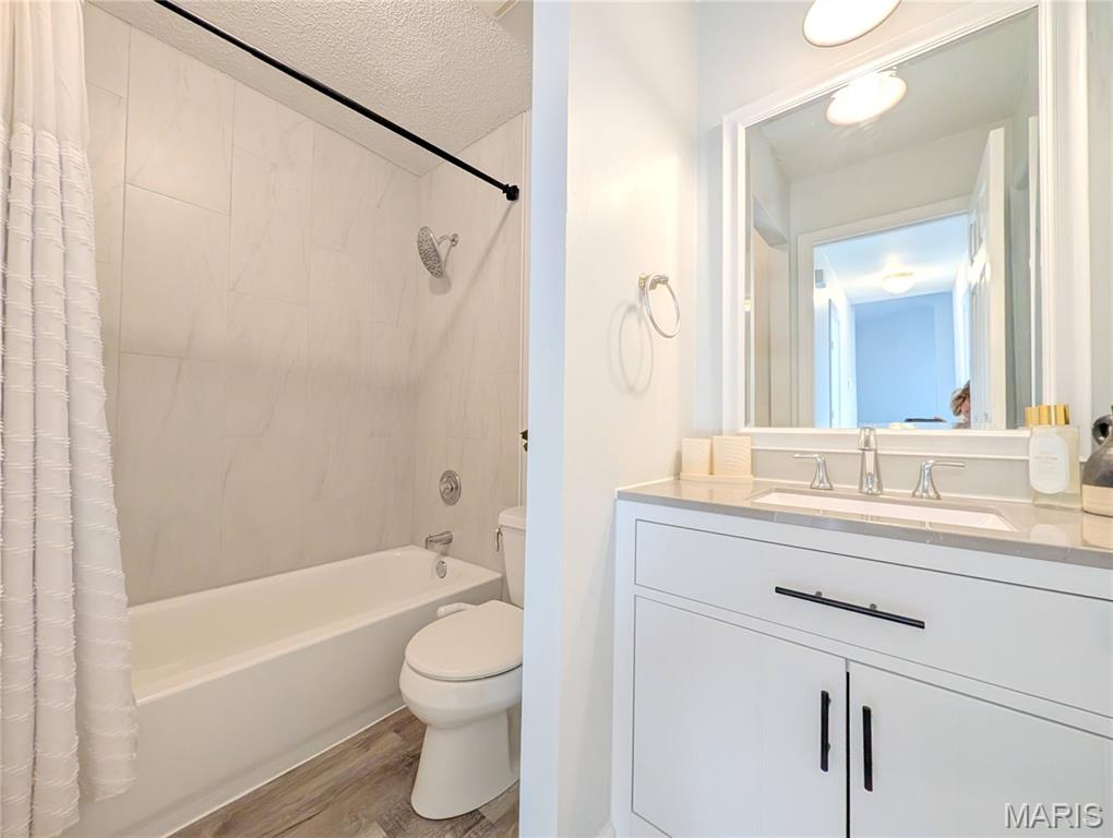 Trailwoods Six - Residential