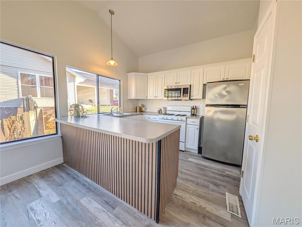 Trailwoods Six - Residential