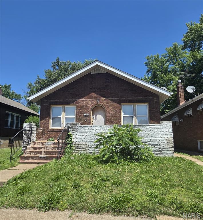 Photo 1 of 9 — 1001 Wall Street, St Louis, MO 63147