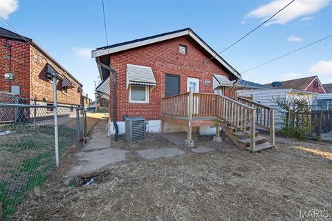 Tiny photo for 5947 Summit Place, St Louis, MO 63147 (MLS # 26004051)