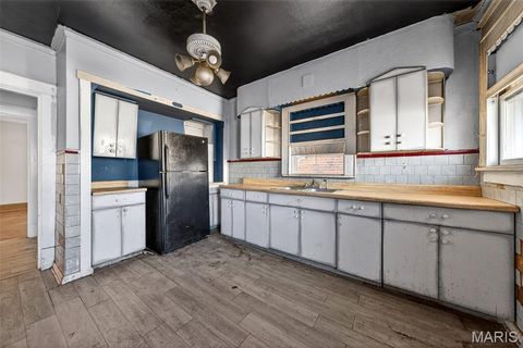 Tiny photo for 5947 Summit Place, St Louis, MO 63147 (MLS # 26004051)