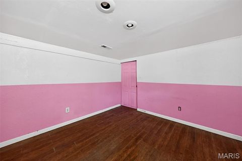 Tiny photo for 5947 Summit Place, St Louis, MO 63147 (MLS # 26004051)