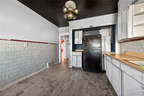 Tiny photo for 5947 Summit Place, St Louis, MO 63147 (MLS # 26004051)