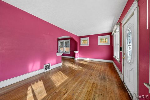Tiny photo for 5947 Summit Place, St Louis, MO 63147 (MLS # 26004051)