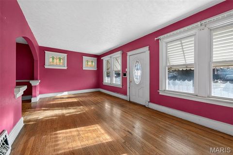 Tiny photo for 5947 Summit Place, St Louis, MO 63147 (MLS # 26004051)