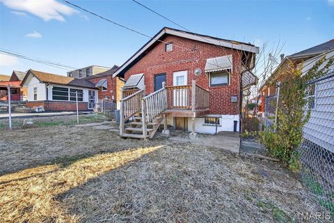 Tiny photo for 5947 Summit Place, St Louis, MO 63147 (MLS # 26004051)