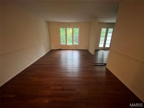 Tiny photo for 608 Agean Way, Ballwin, MO 63011 (MLS # 26036997)