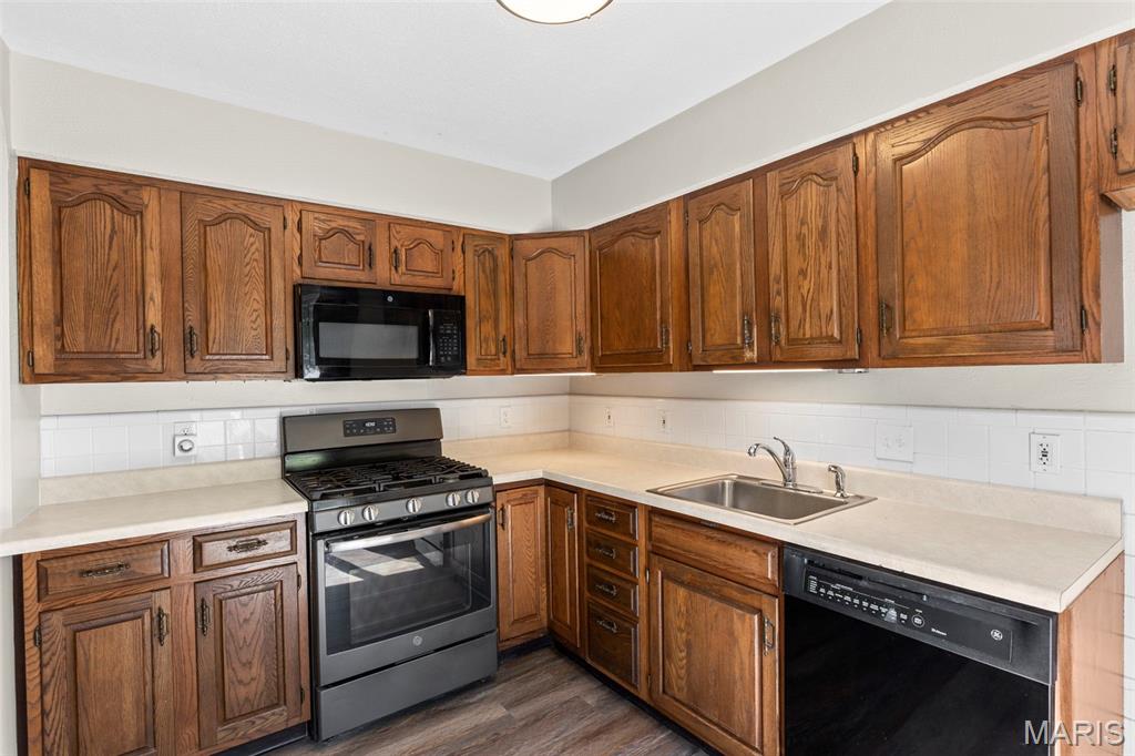 Hillsworth Place - Residential