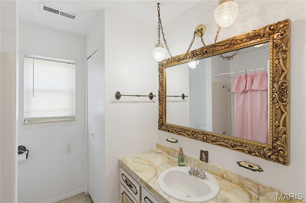 Town & Country Resub - Residential