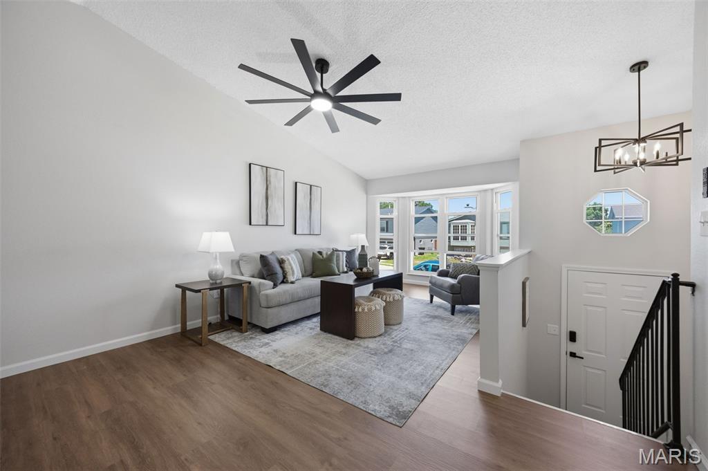 05 Oaks - Residential