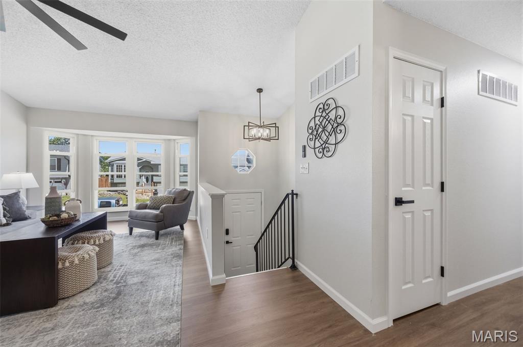 05 Oaks - Residential