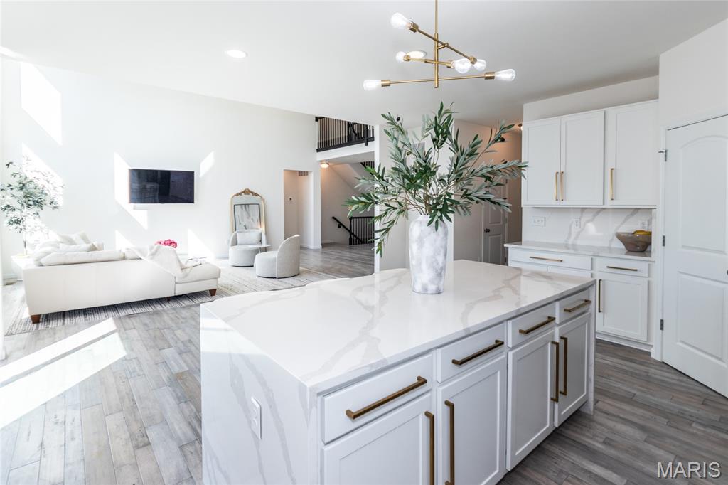 Shadow Point - Residential