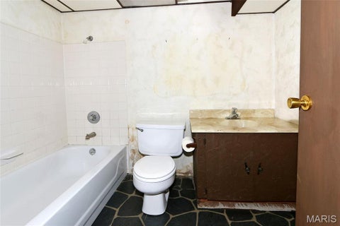 Tiny photo for 560 Running Creek Drive, Ballwin, MO 63021 (MLS # 26065521)