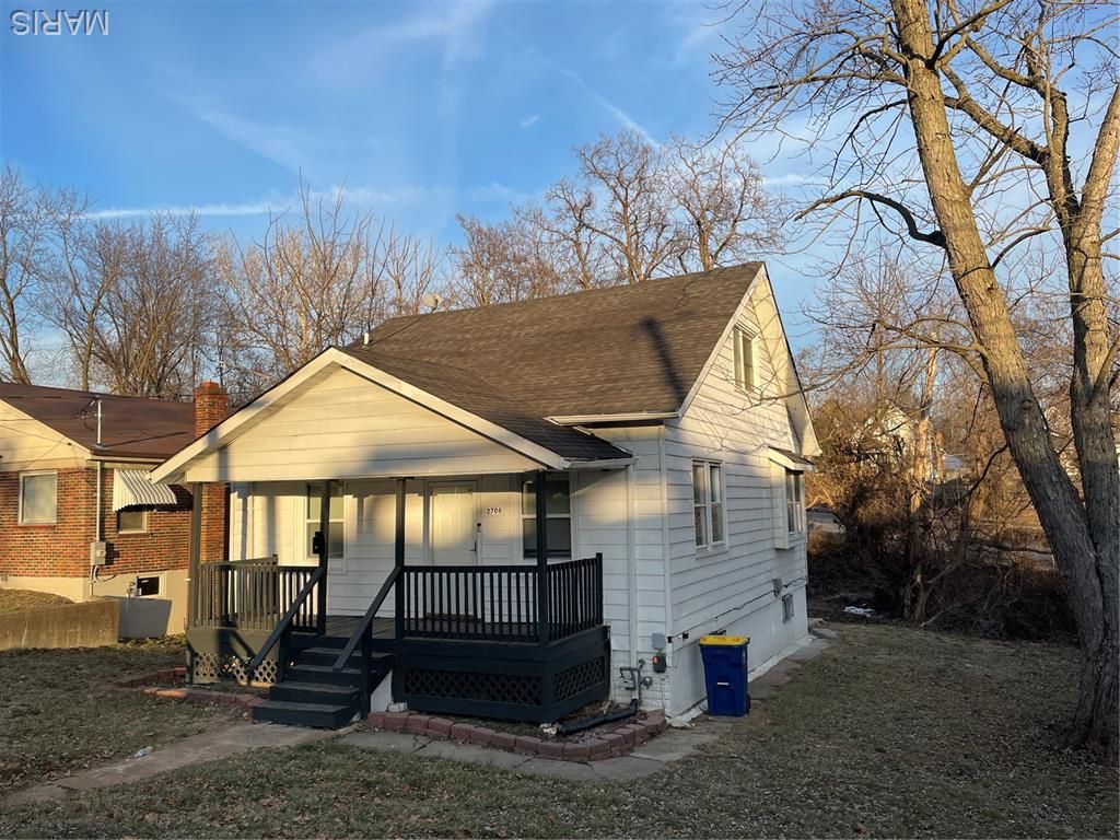Photo of 2708 Old Hanley Rd, St Louis, MO 63114 (MLS # 26007777)