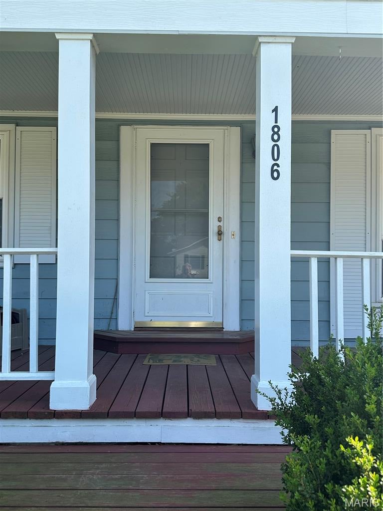 1806 Southridge Lane