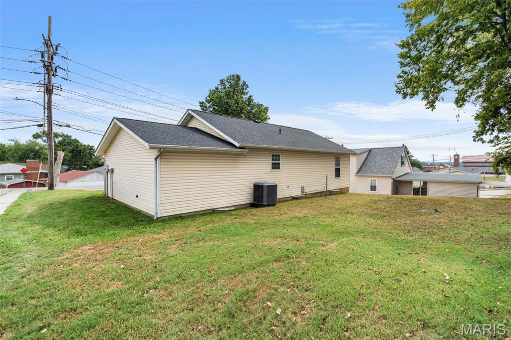 417 Brierton Lane