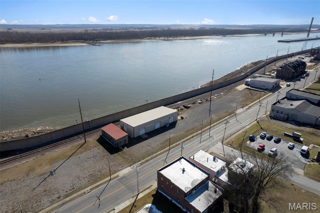 n/a - Commercial Sale