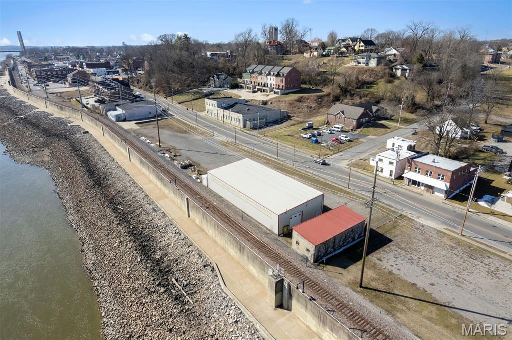 n/a - Commercial Sale