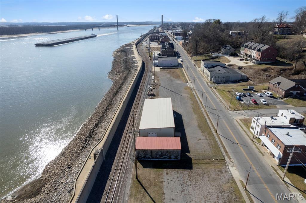 n/a - Commercial Sale